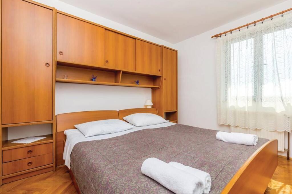 דירות Zgaljic Apartman Anica מראה חיצוני תמונה