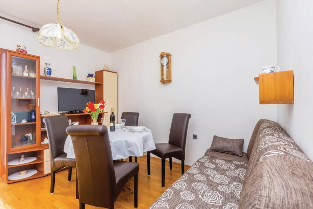 דירות Zgaljic Apartman Anica מראה חיצוני תמונה